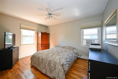 Well-maintained by long-time owners, this semi-detached Colonial - photo 11