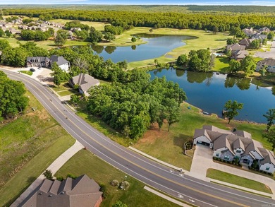 Rare opportunity in a highly sought-after golf course community! - photo 2