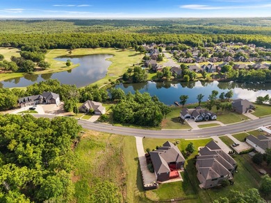 Rare opportunity in a highly sought-after golf course community! - photo 3