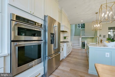 An exceptional opportunity to build your dream luxury waterfront - photo 16