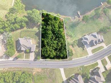 Rare opportunity in a highly sought-after golf course community! - photo 10
