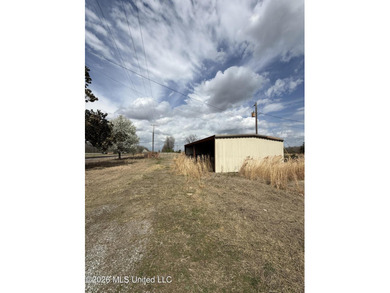 Family farm including 2.2 acres +/- with 3 bedroom 2 1/2 bath - photo 24