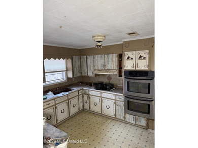 Family farm including 2.2 acres +/- with 3 bedroom 2 1/2 bath - photo 31