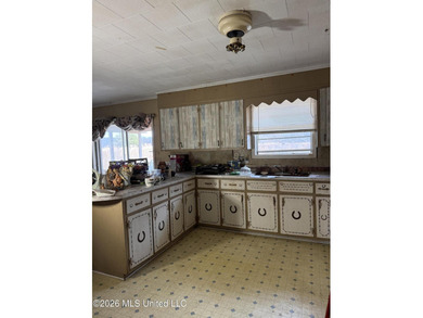 Family farm including 2.2 acres +/- with 3 bedroom 2 1/2 bath - photo 32
