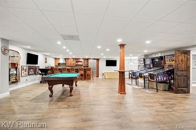Sprawling 4,162 square foot custom ranch designed with a - photo 33