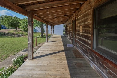 This waterfront view home in Pirates Cove near Kentucky Lake - photo 4