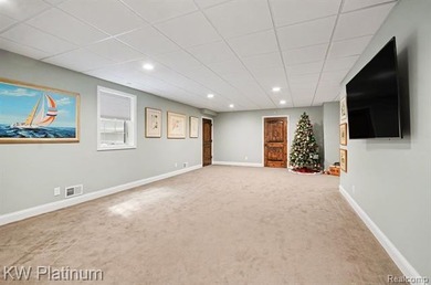 Sprawling 4,162 square foot custom ranch designed with a - photo 37