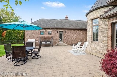 Sprawling 4,162 square foot custom ranch designed with a - photo 43