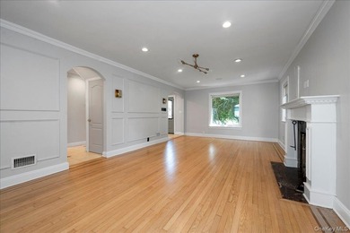 Welcome to this Harbor Hills gem - a beautifully renovated - photo 5
