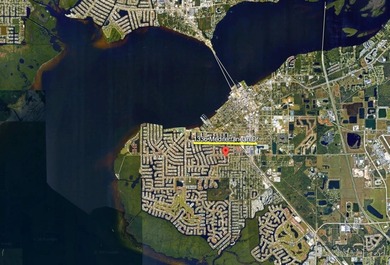 Don't miss this powerboat-access waterfront lot in the highly - photo 4