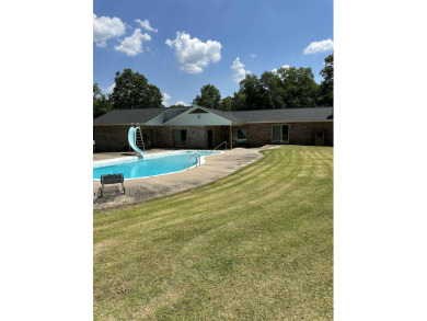 Greers Ferry Lake Home For Sale in Clinton Arkansas