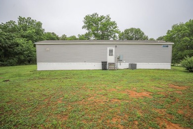 Escape to your private oasis on 2.6 unrestricted acres in - photo 4