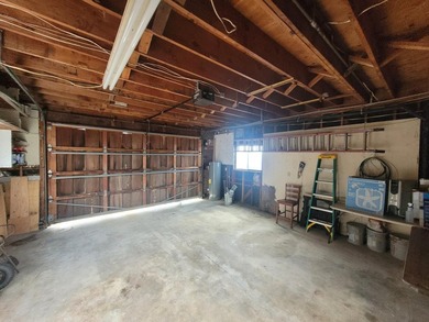 Pictures Don't Do-It Justice! Ask Your Agent to See this Today! - photo 11