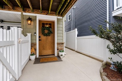 Experience the best of coastal living in this beautiful 2015 - photo 4