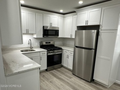 Exquisitely maintained multi-use property in Toms River. Fully - photo 8