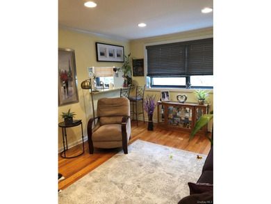 Rare For Sale, Totally Renovated First Class Materials And - photo 2