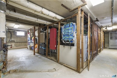 Welcome to this well-maintained Co-Op located in the desirable - photo 32