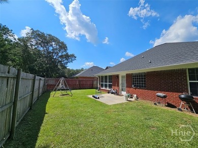 Bring all offers, pending Short Sale Approval. Step inside to an - photo 32