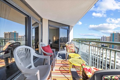 Sun-worshippers, you've found your HOME! Every morning, when the