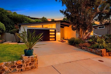 Stunning remodeled Mid-Century Modern *Pacifica* home offering a - photo 1