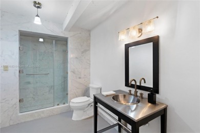 A true masterpiece of timeless elegance, this 6-bedroom, 6