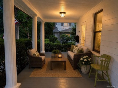 Welcome to this beautifully maintained 1923 Dutch Colonial - photo 3