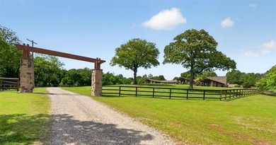 A legacy ranch estate of rare scale and distinction, ideally - photo 6