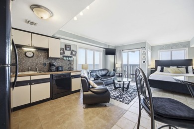 Wake up to sunshine, sea breezes, and endless ocean views in