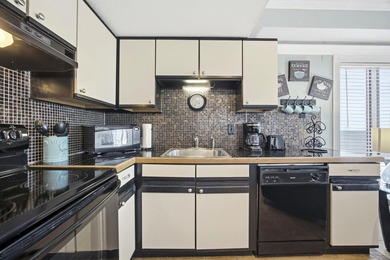 Wake up to sunshine, sea breezes, and endless ocean views in