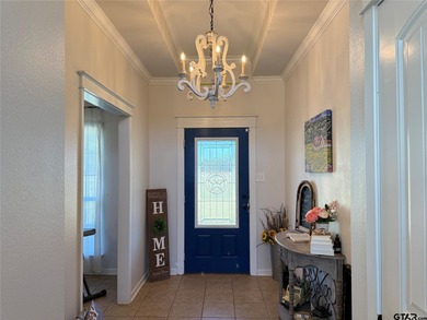Welcome home to this charming farmhouse-style 3 bedroom, 2 bath - photo 6