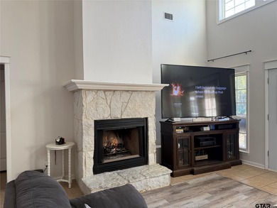 Welcome home to this charming farmhouse-style 3 bedroom, 2 bath - photo 10