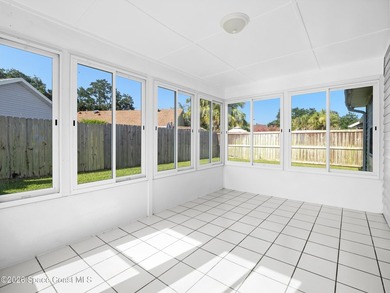 Welcome to Greenbriar Village, one of Melbourne's most beloved - photo 24