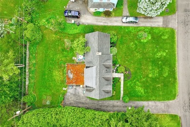 Truly a one-of-a-kind gorgeous cape cod style home, centrally - photo 35