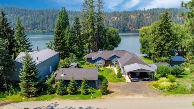 Lake Spokane / Long Lake Home For Sale in Nine Mile Falls Washington