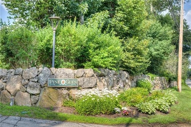 The lovely Pine Glen condo development is conveniently located - photo 3