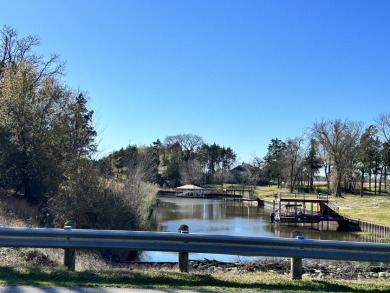 2 acres in The Shores with Trees and Canal View! - Lake Lot For Sale in Corsicana, Texas