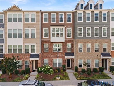 Welcome home to 5927 Laurel Bed Lane, Unit B-an exceptional - photo 2