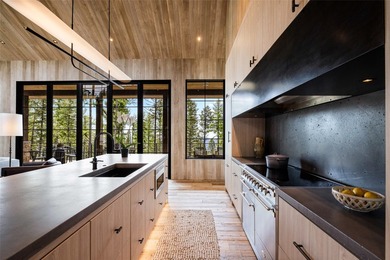 As seen in Forbes, 44 Elk Highlands is a exquisitely designed - photo 37