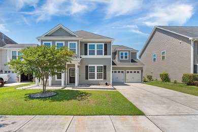 (private lake, pond, coastal) Home For Sale in Summerville South Carolina