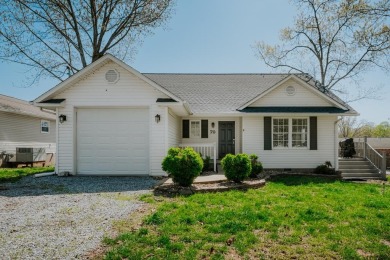 Lake Home For Sale in Gilbertsville, Kentucky