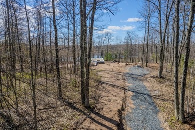 5.17 AC lot situated on a scenic 134 AC crystal clear BROKEN BOW - photo 4