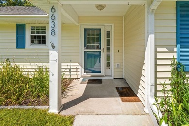 This priced-to-sell, move-in-ready 3-bedroom, 2-bath home offers - photo 5