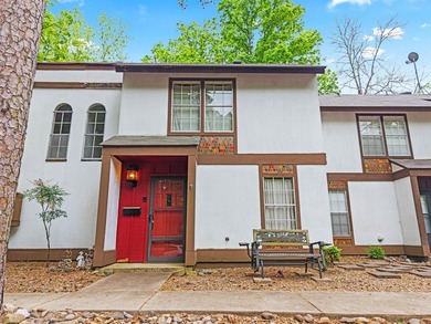 Lake Desoto Townhome/Townhouse Active Under Contract in Hot Springs Village Arkansas