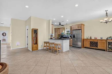 3 Bedroom 2 1/2 bath single family home. Vaulted ceilings - photo 15