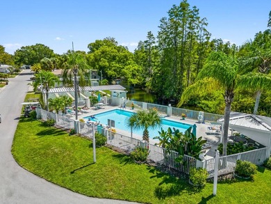 2bd/1bth home in a beautiful 55+ active community. This is a - photo 2