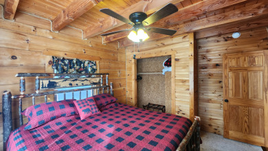 RUSTIC 2 STORY HOME / WALKING DSTANCE TO A MARINA - photo 3