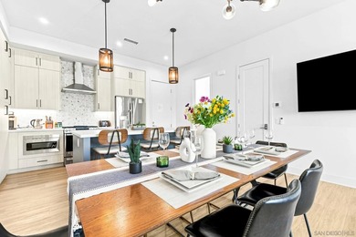 Perched on a Golden Hill ridgeline, this 3-bed/2.5-bath - photo 4