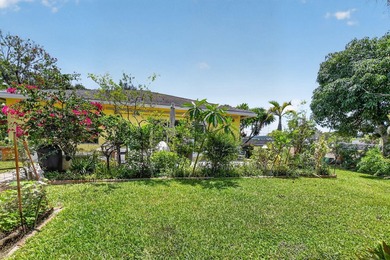 3 Bedroom 2 1/2 bath single family home. Vaulted ceilings - photo 48
