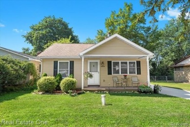 Lake Home Sale Pending in Brighton, Michigan