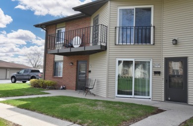 Lake Condo For Sale in Germantown, Wisconsin